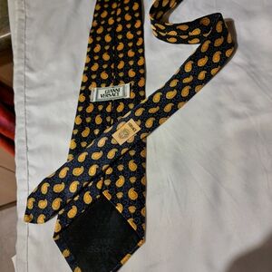 Versace Men's Paisley Tie - Black and Gold